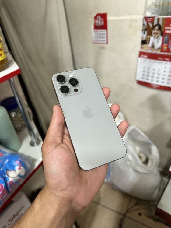 iphone 15 pro max 512 GB ZA/A — 1