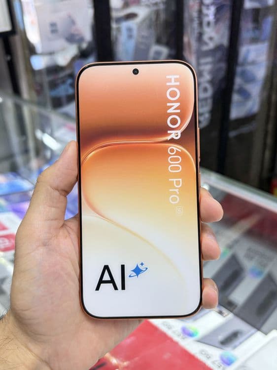 Honor 600 pro 12/512 gb — 3