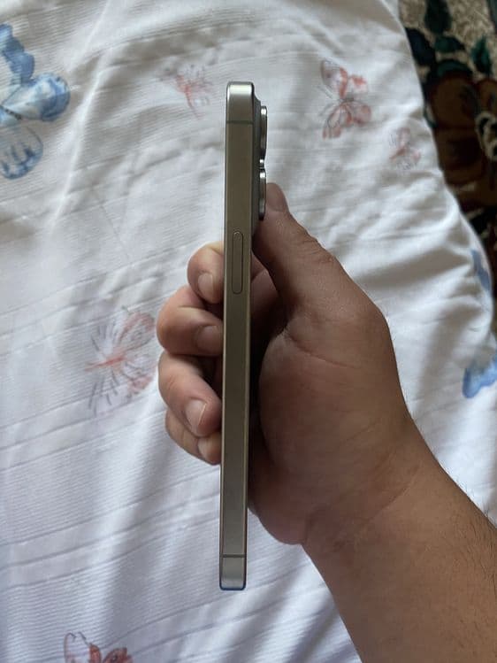 Iphone 15 promax 256Gb — 4