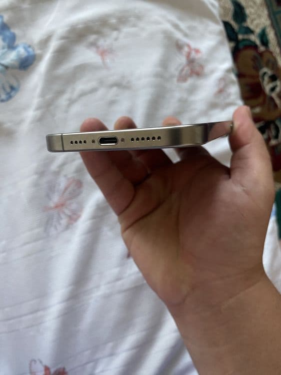 Iphone 15 promax 256Gb — 6