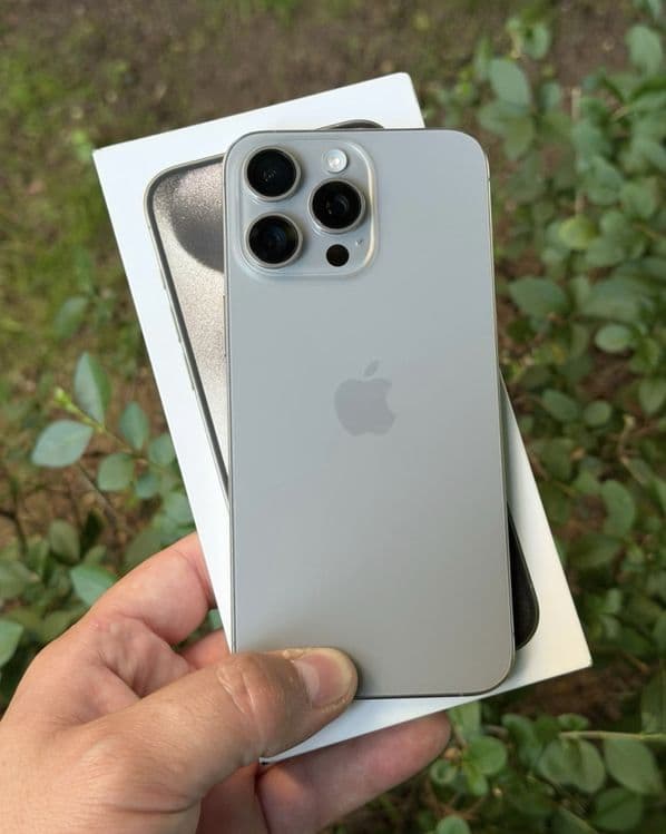 Iphone 15 Pro Max 256Gb Natural titanium — 1