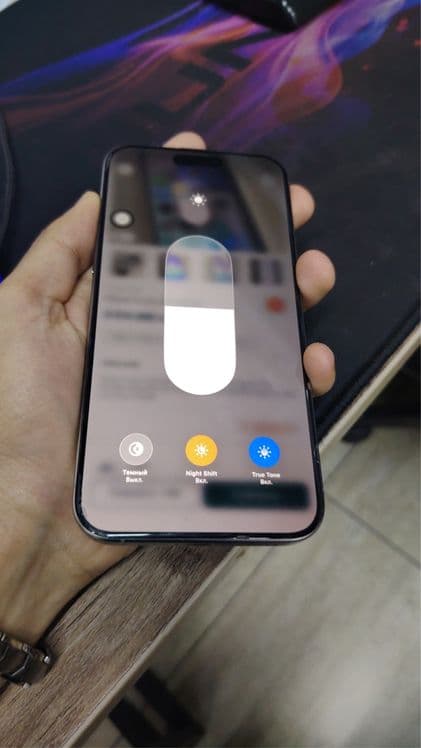 Iphone 15 pro max 256 — 8