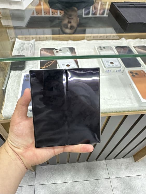 Z Fold 6 12/256 GB — 3