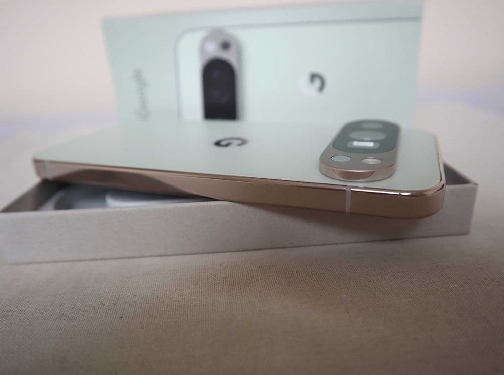 Google Pixel 10 Pro 16GB/256GB. Идеальное состояние. USA — 3