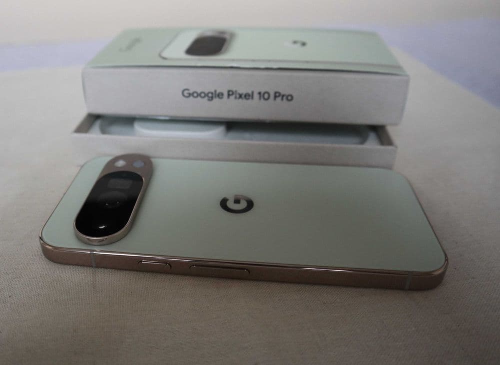 Google Pixel 10 Pro 16GB/256GB. Идеальное состояние. USA — 4