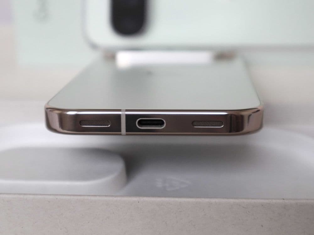 Google Pixel 10 Pro 16GB/256GB. Идеальное состояние. USA — 5