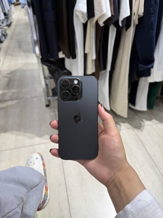 Iphone 16 pro sotiladi — 1
