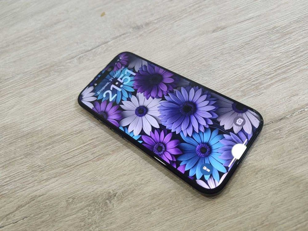 Iphone 15 pro 256 GB — 1