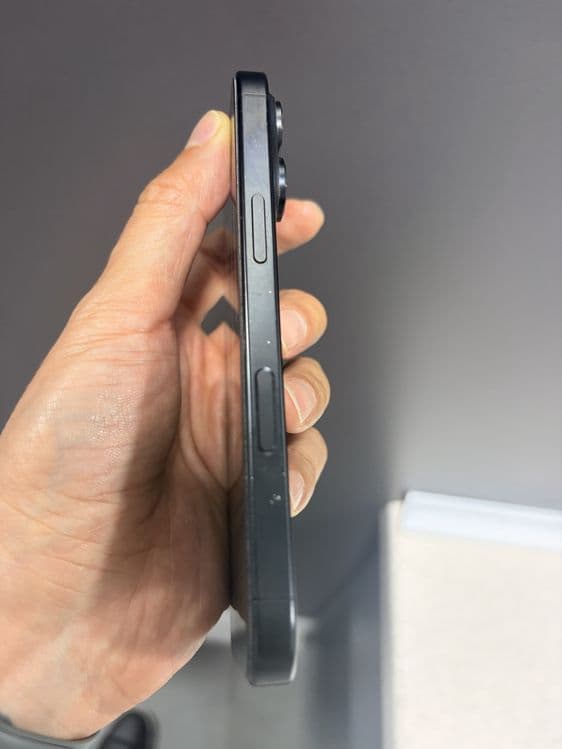 iPhone 16 Pro (256GB) — 5