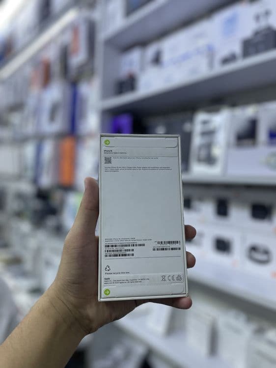 Iphone 16 256gb Ultramarine — 2