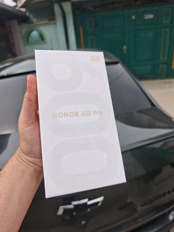 Honor 600 Pro 12/512 + гарантия