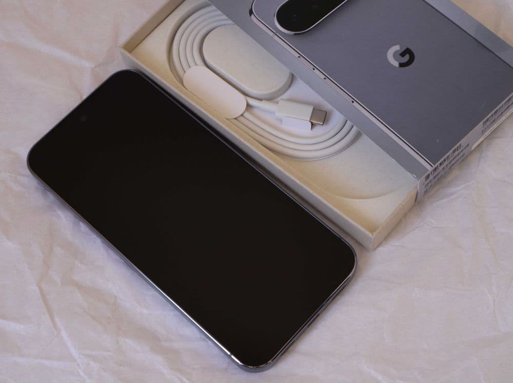 Google Pixel 10 Pro XL 16GB/256GB. Идеальное состояние. USA — 2