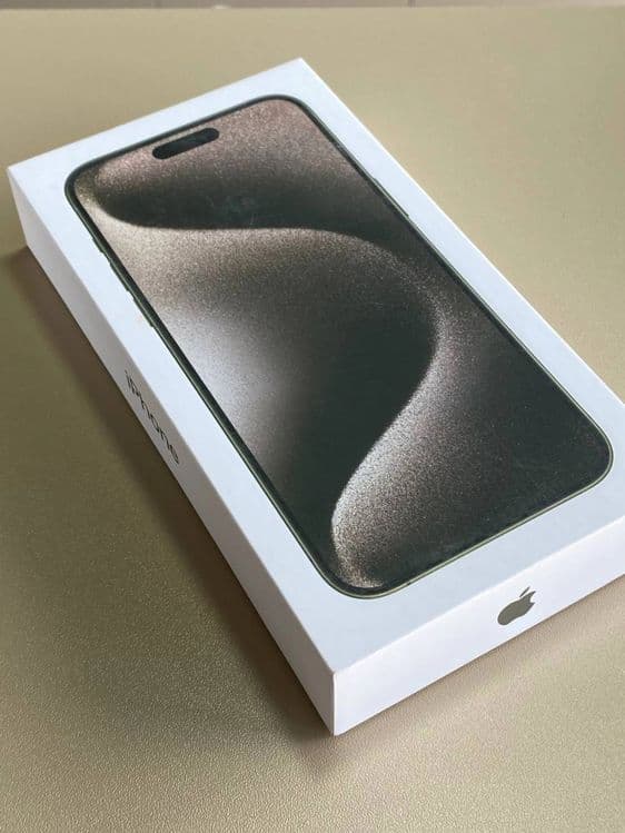 Iphone 15 Pro Max (e.sim) LLA — 6