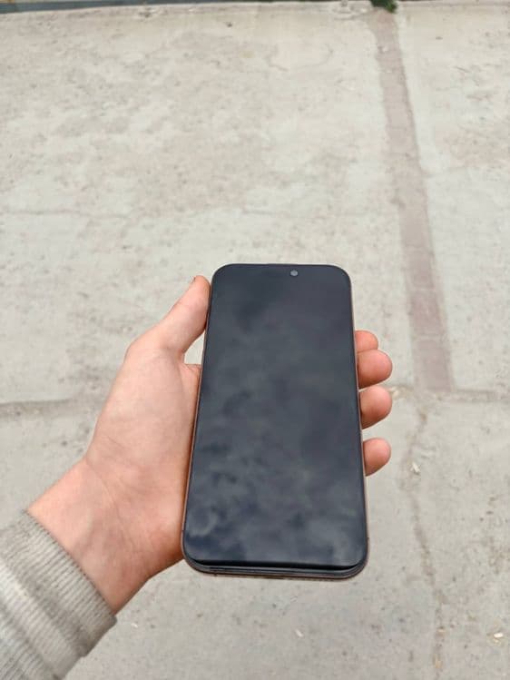 iphone 16 pro max — 1