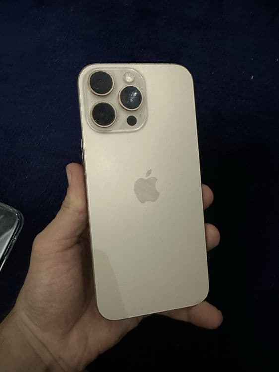 Iohone 16 pro max desert — 2