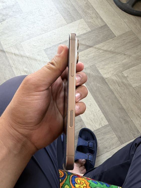 Iphone 16Pro Max 256GB — 7
