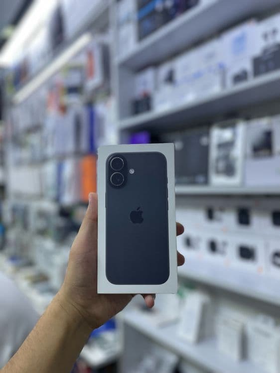 Iphone 17 Black 256gb — 1