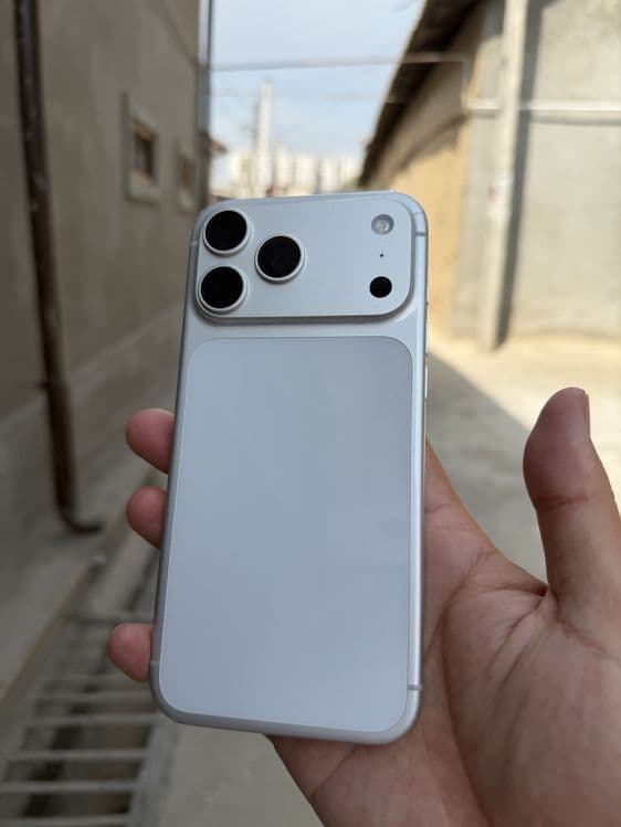 Iphone 17 po max 256 tali silver — 1