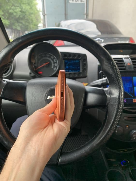 Iphone 17 pro max — 5