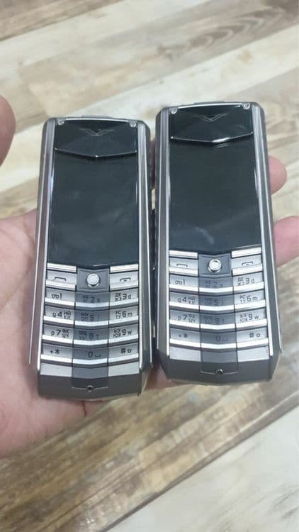 vertu ascent x 32giga — 1