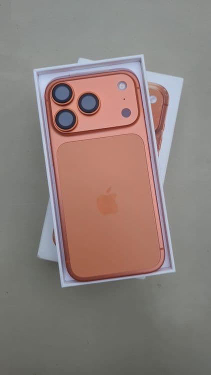 IPXONE 17 pro esim — 1