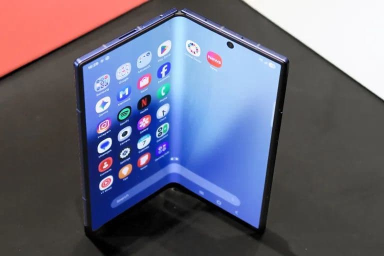 Samsung Galaxy Z Fold 7 New 2025 — 3