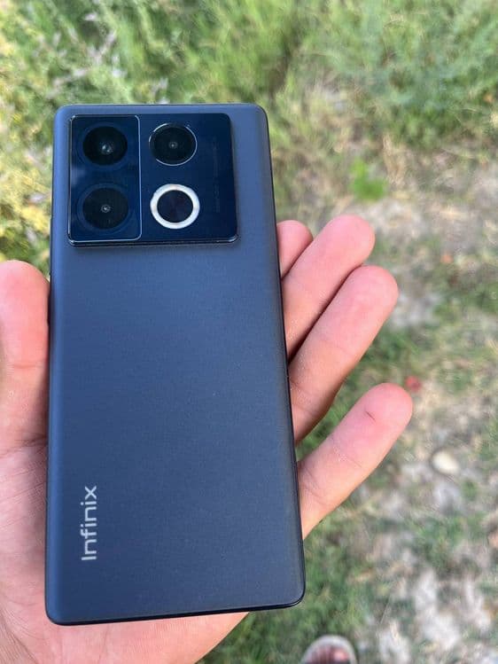 Infinix note 40 pro: ideal holatda 100%.karobka dakumenti bor — 3