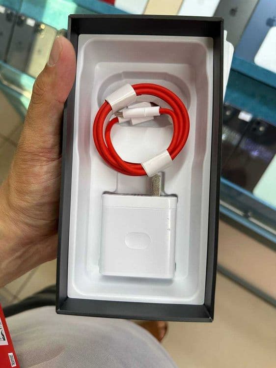 Oneplus 13 black — 5