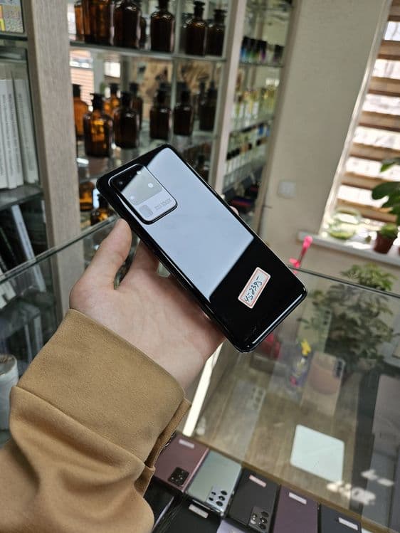 Samsung S20 ultra — 4