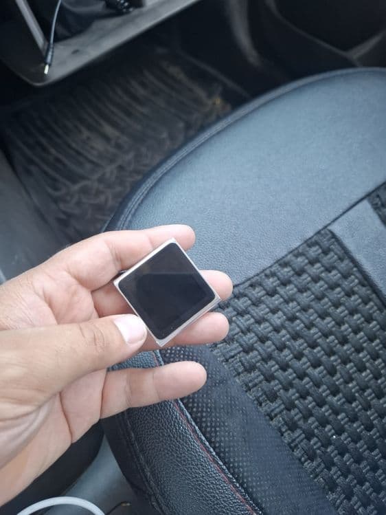 I pod MP3 batareyka almashtirish kerak — 1