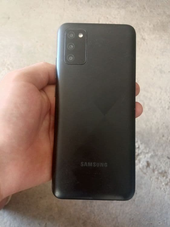 Samsung a02s sotladi — 2