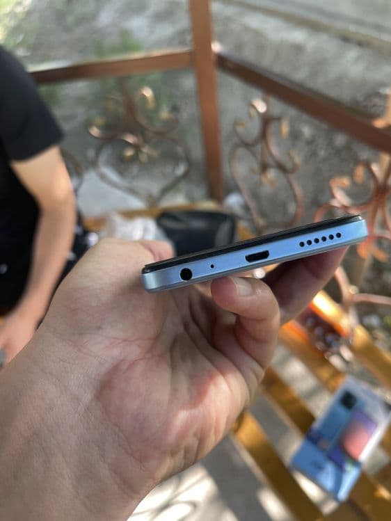 Tecno pop 7 64 talik — 3
