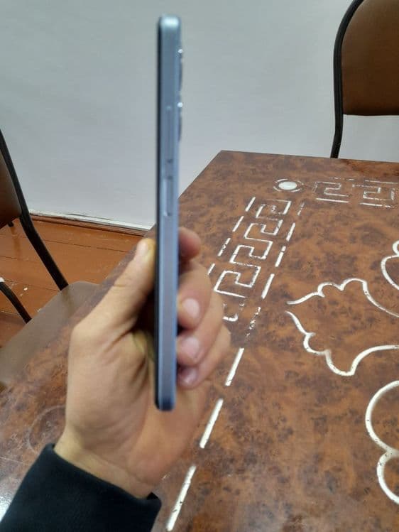 Smartfon oppo A17 — 3