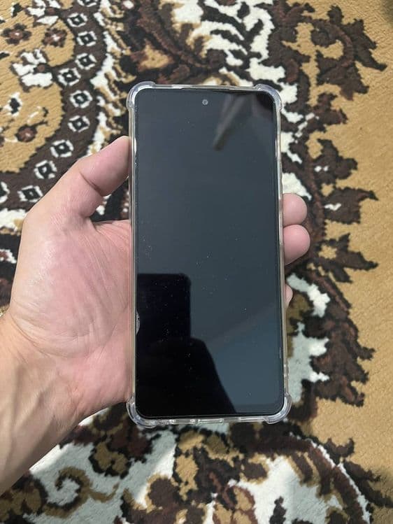 Tecno pova 3 telefoni 6/128 — 6
