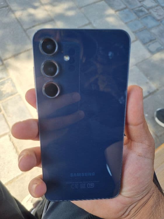 Samsung a55 128g — 2