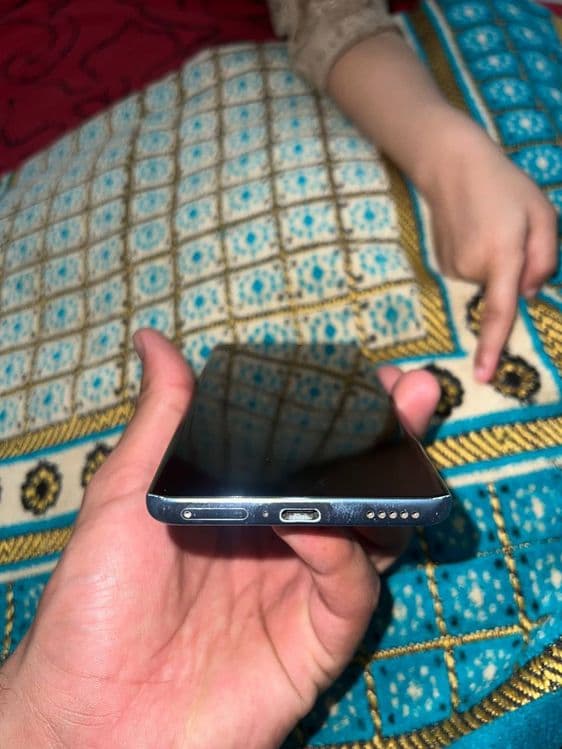 Xiaomi 13 lite karopka dakument — 3
