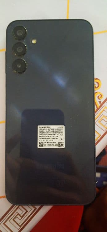 Samsung galaxy a15 — 1