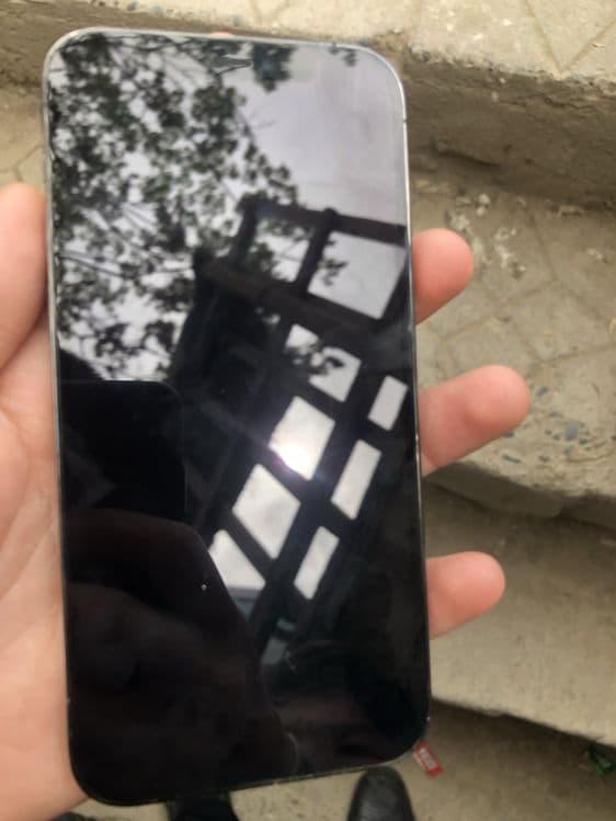 Iphone 12 pro 256 — 1