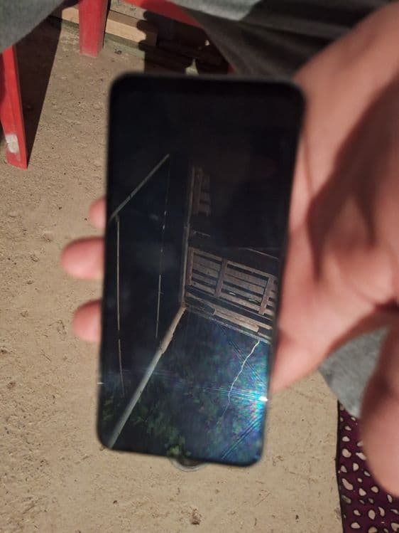 Samsung A50 sotiladi — 3