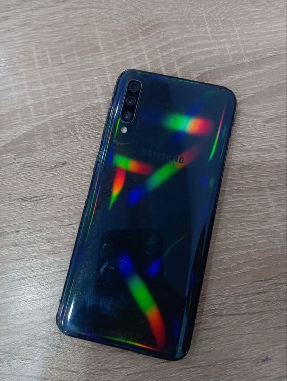 Samsung a50 kafolatlangan — 1