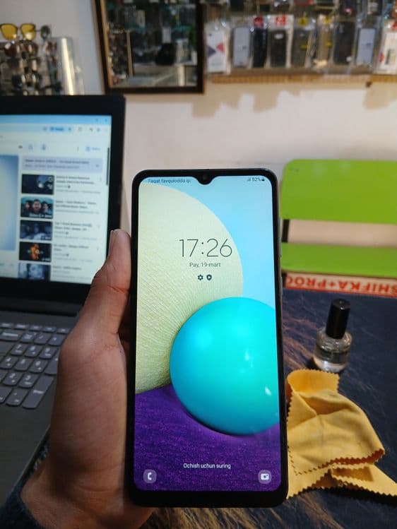 Samsung A 02 sotlad — 2
