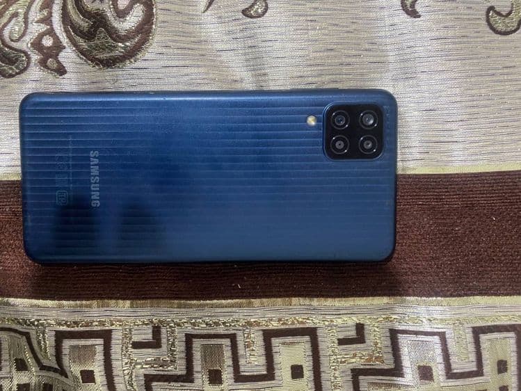 Samsung M12    Sotiladi — 3