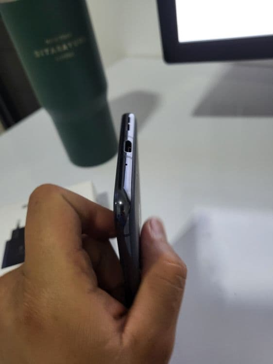 Motorola razr 40 ultra 8/256 — 4
