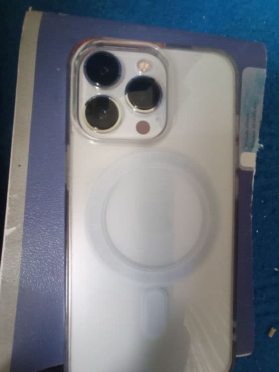 Iphone 13pro oq yangi ochilmagan — 1