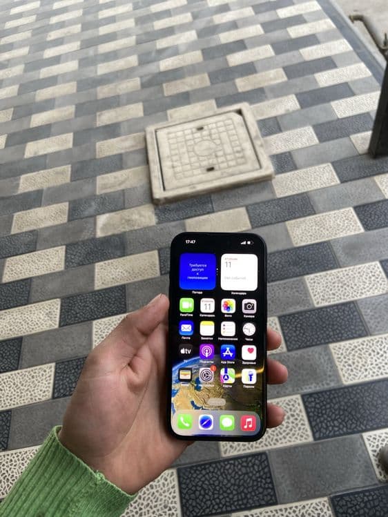 iPhone 15 pro 256 gb LLA — 2