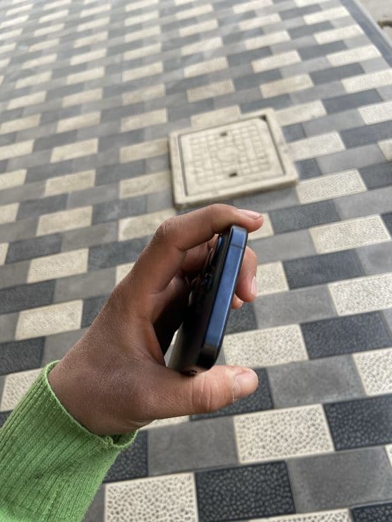 iPhone 15 pro 256 gb LLA — 3