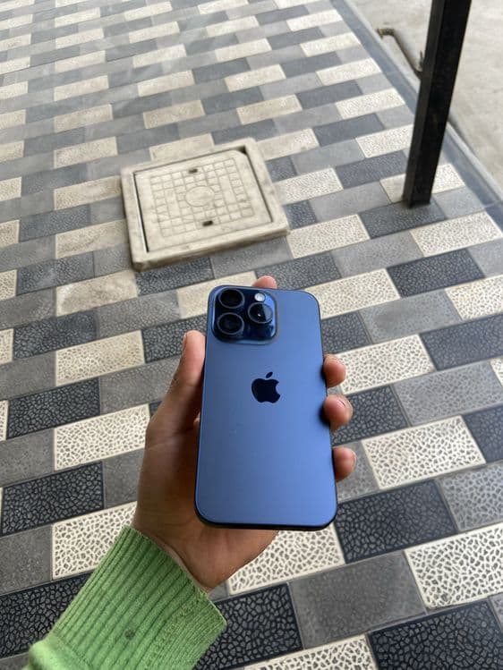 iPhone 15 pro 256 gb LLA — 8