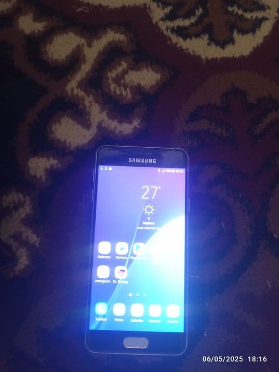 Samsung A 3  16 talik — 2