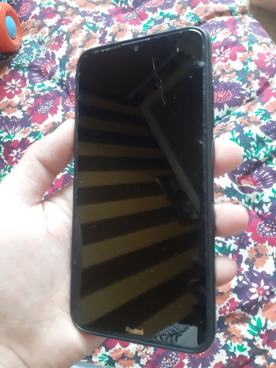 Redmi 8a sotiladi — 1