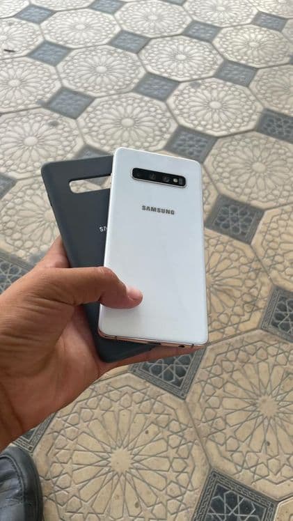 Samsung s10+ 8/512gb — 3